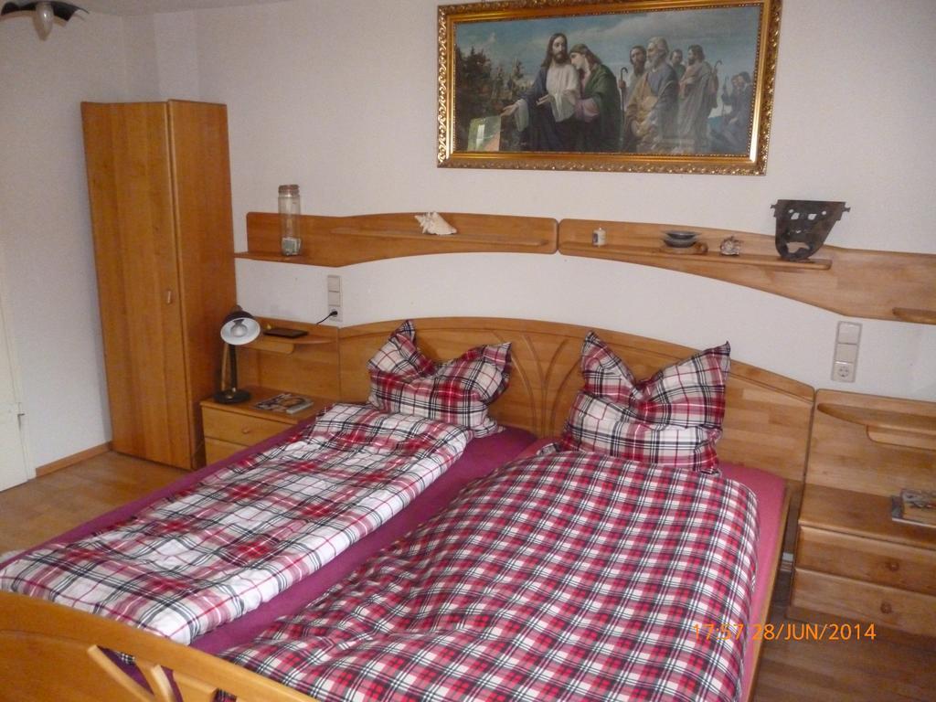 Ritterkeller Apartment Аспах Стая снимка